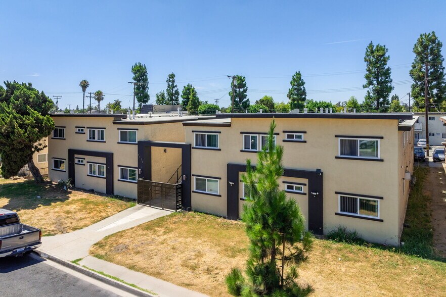 7370 Neo St, Downey, CA à vendre - Photo de l’immeuble – Image 3 sur 16