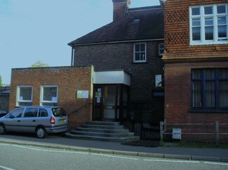 Plus de détails pour 54A Church Rd, Burgess Hill - Bureau à louer