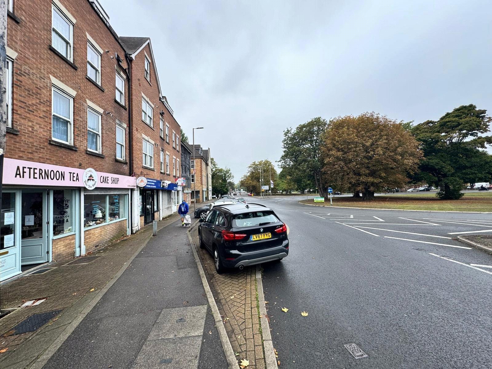 41 Highbridge St, Waltham Abbey à louer Photo de l’immeuble– Image 1 sur 7