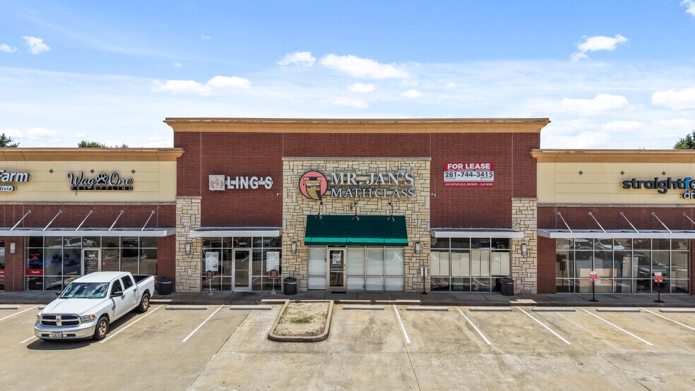 8945 S Fry Rd, Katy, TX à louer - Photo de l’immeuble – Image 3 sur 11