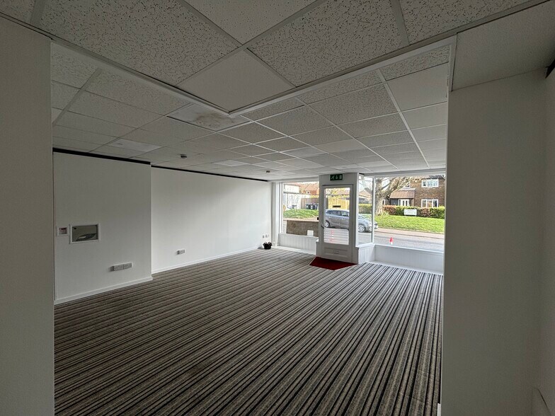 14 High St, Hemel Hempstead à louer - Photo de l’immeuble – Image 2 sur 3