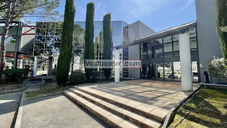 Bureau dans SOPHIA ANTIPOLIS à louer - Photo de l’immeuble – Image 1 sur 6