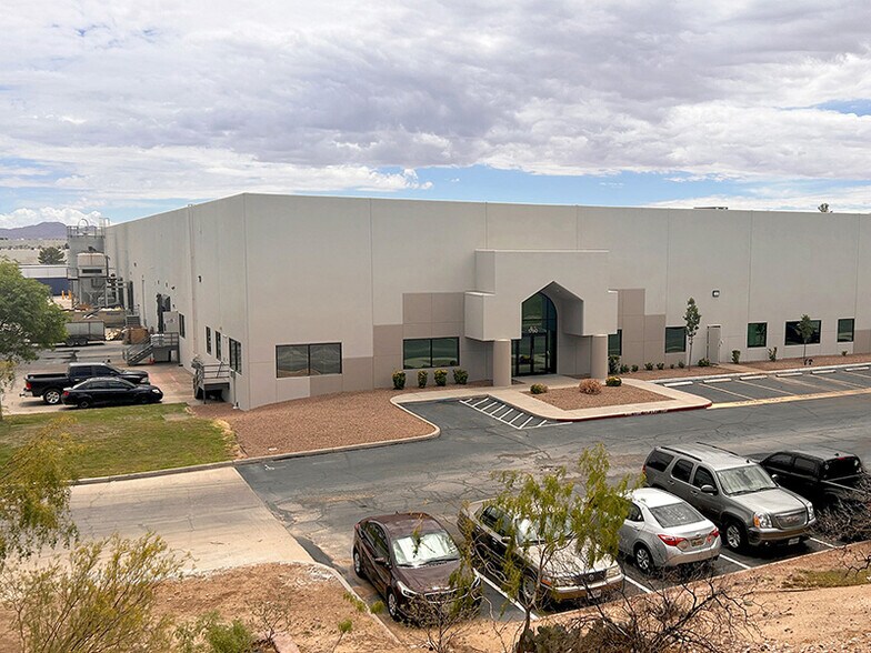 1790 Commerce Park Dr, El Paso, TX à louer - Photo de l’immeuble – Image 1 sur 1
