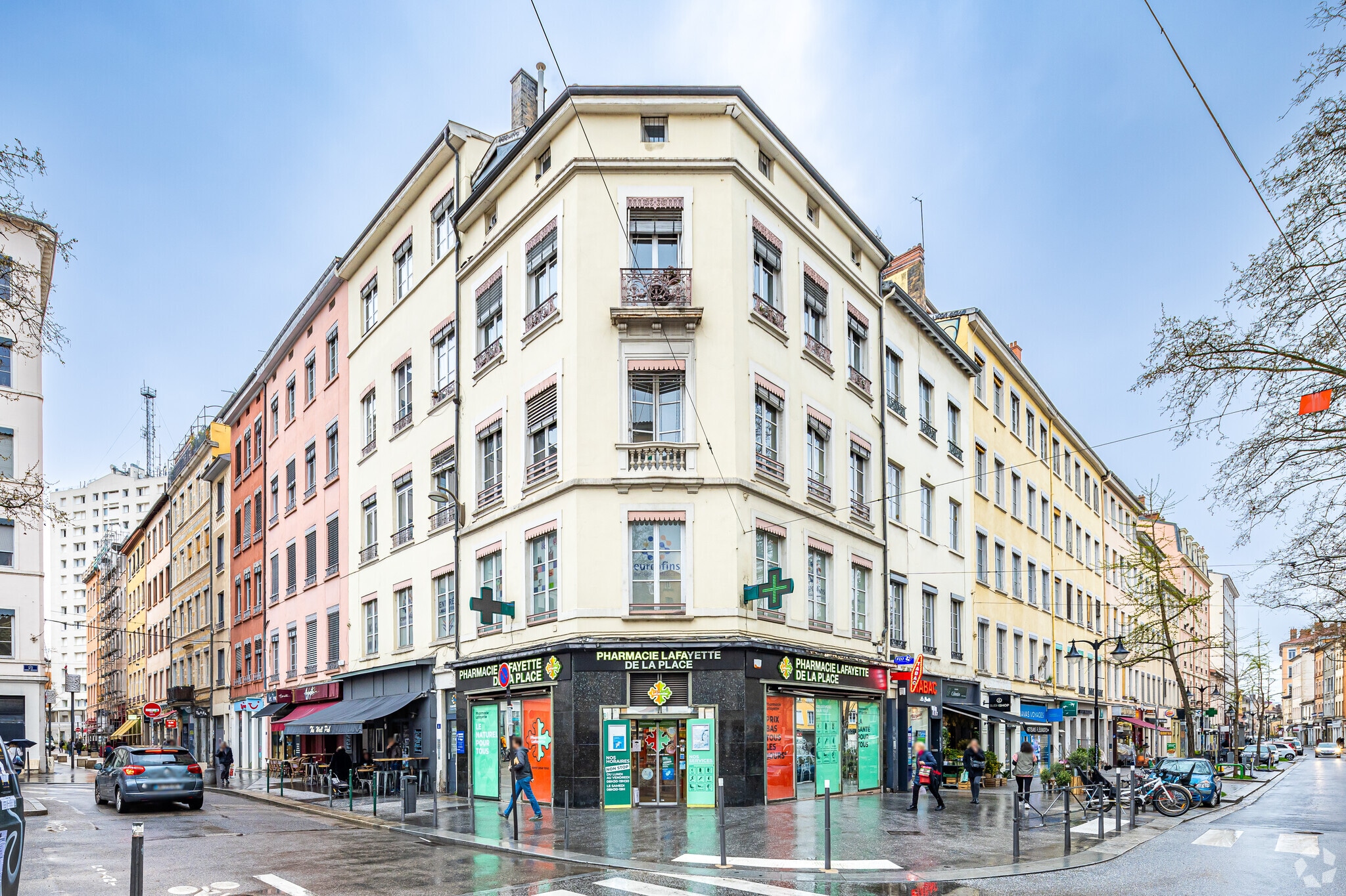 4 Place De La Croix-Rousse, Lyon à louer Photo principale– Image 1 sur 3