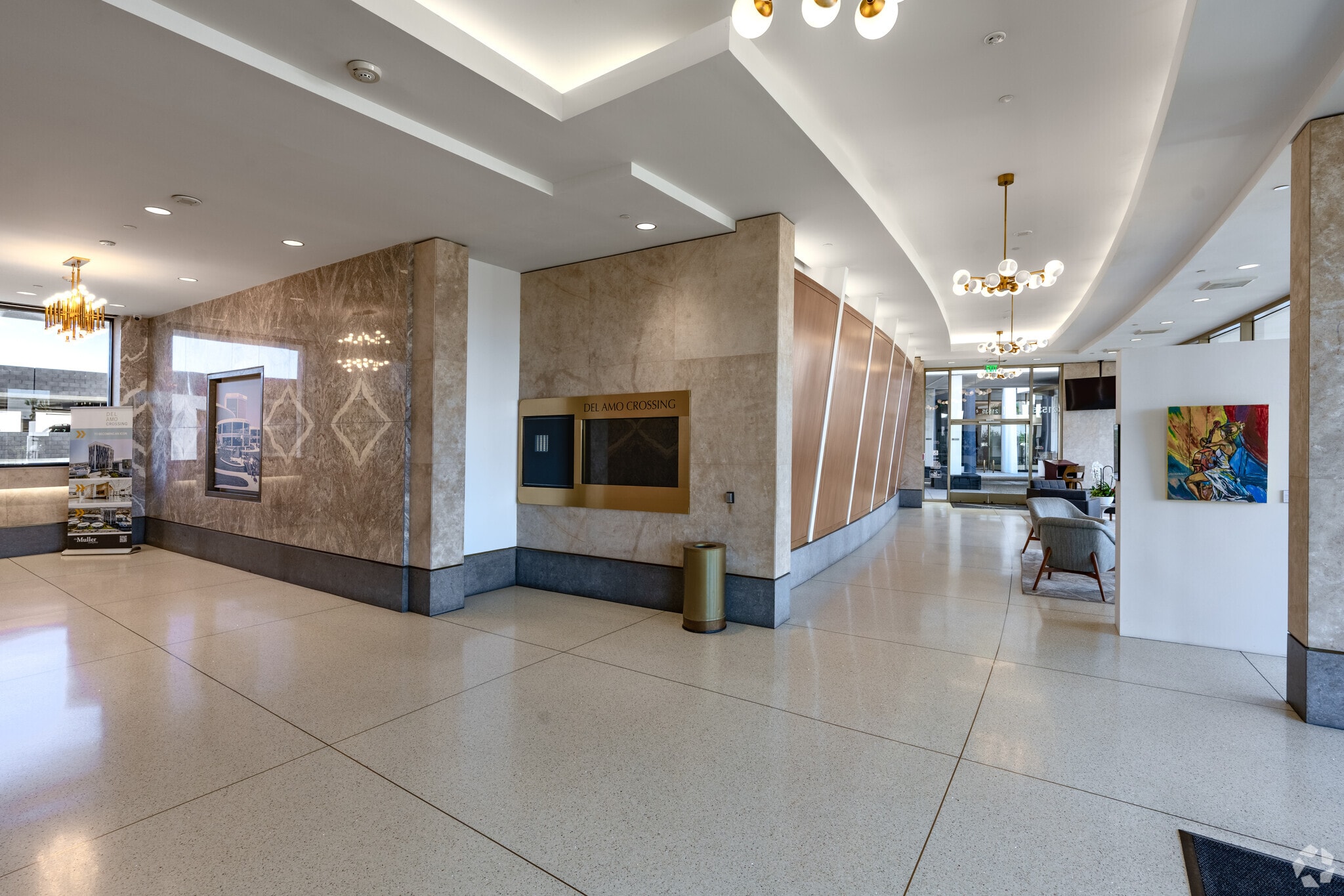 21515 Hawthorne Blvd, Torrance, CA à louer Photo intérieure– Image 1 sur 9