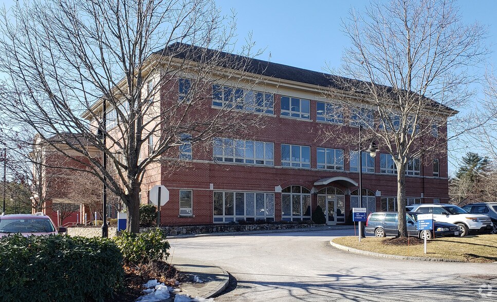 1265 Belmont St, Brockton, MA à vendre - Photo de l’immeuble – Image 2 sur 7