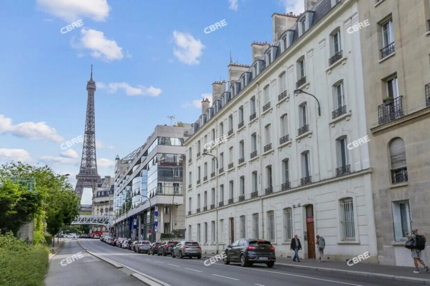 17 Quai De Grenelle, Paris à vendre - Photo de l’immeuble – Image 3 sur 14