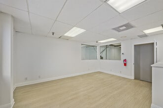 8637-8649 Hayden Pl, Culver City, CA à louer Photo intérieure– Image 1 sur 9