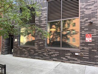 Plus de détails pour 246 W 111th St, New York, NY - Bureau/Médical à louer