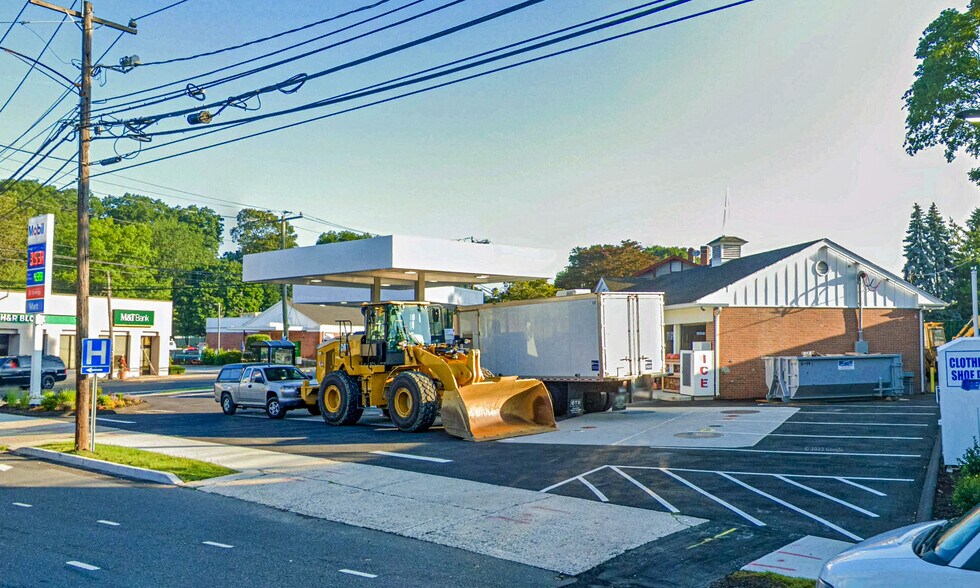 351 Hope St, Stamford, CT à vendre - Photo de l’immeuble – Image 3 sur 4