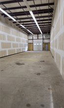 2200 Thomaston Ave, Waterbury, CT à louer Photo intérieure– Image 1 sur 2