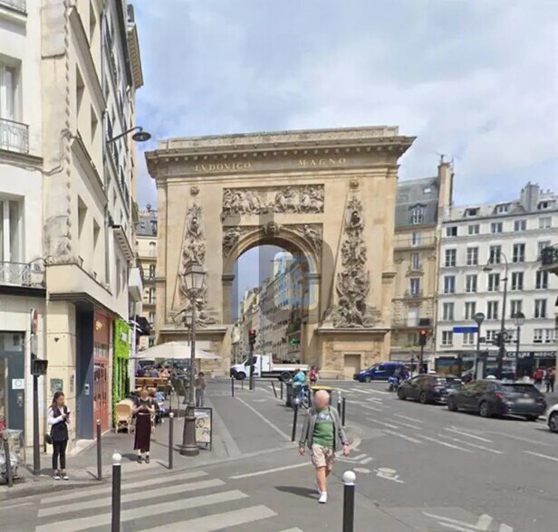 Local commercial dans Paris à louer - Photo de l’immeuble – Image 2 sur 3