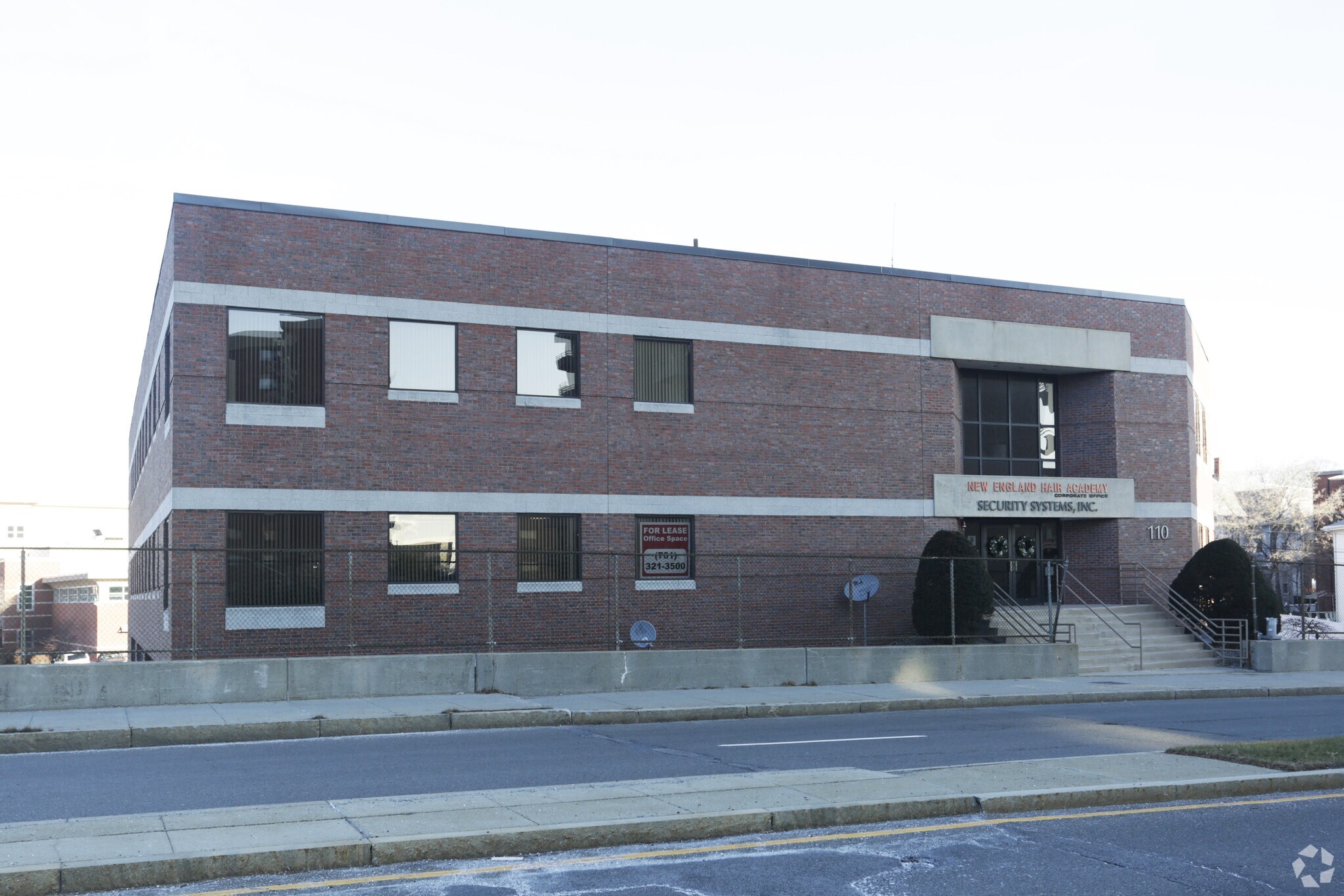 110 Florence St, Malden, MA à louer Photo de l’immeuble– Image 1 sur 17