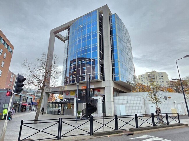 Plus de détails pour Bureau à vendre