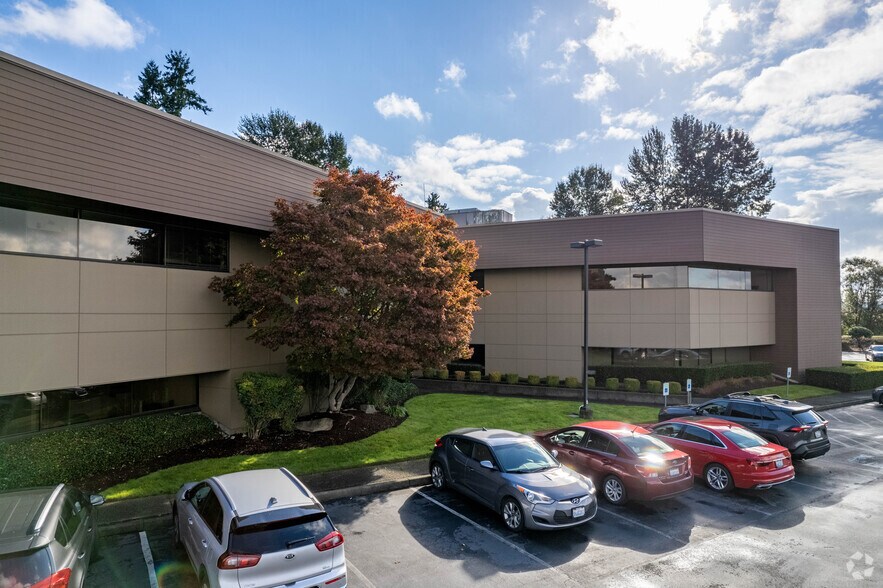 1851 Central Pl S, Kent, WA à louer - Photo de l’immeuble – Image 1 sur 7