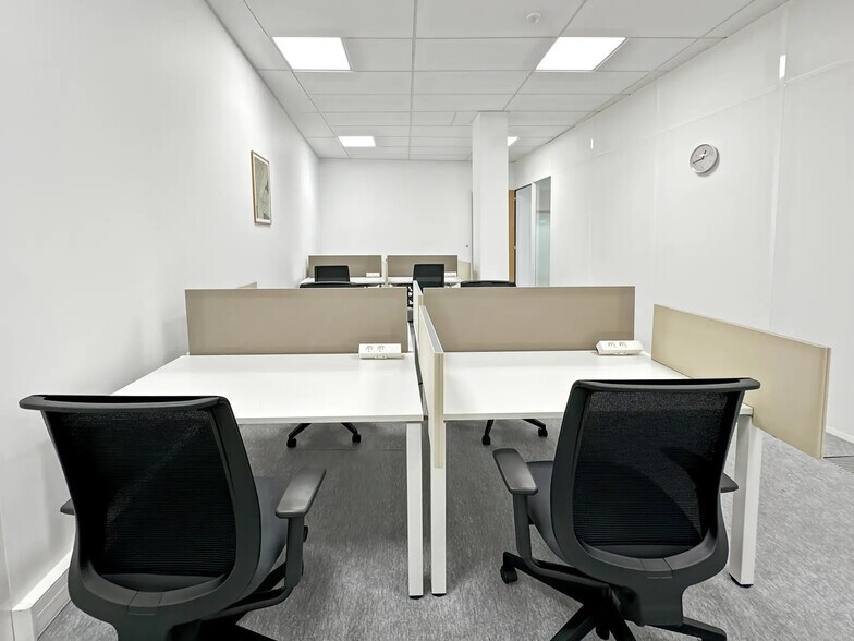 Bureau dans Grenoble à louer - Photo intérieure – Image 1 sur 10