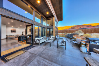 Plus de détails pour 171 Mt Peale Dr, Moab, UT - Spécialisé à vendre