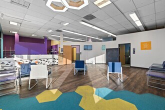 7901 E Colfax Ave, Denver, CO à louer Photo intérieure– Image 2 sur 4