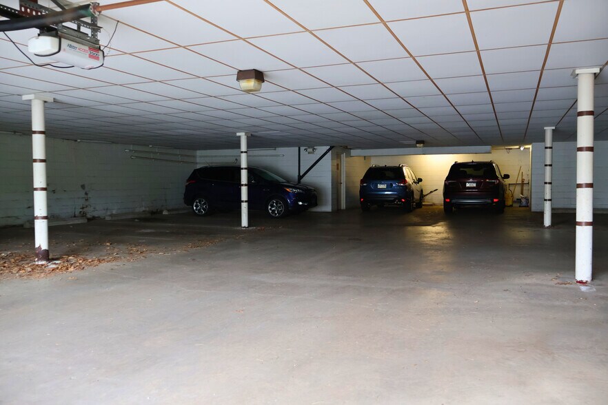 1108 E Chocolate Ave, Hershey, PA à vendre - Photo de l’immeuble – Image 3 sur 10