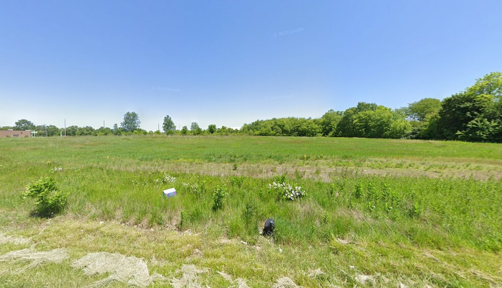 N 2505 South Arlington Ave., Indianapolis, IN à vendre - Photo de l’immeuble – Image 3 sur 3