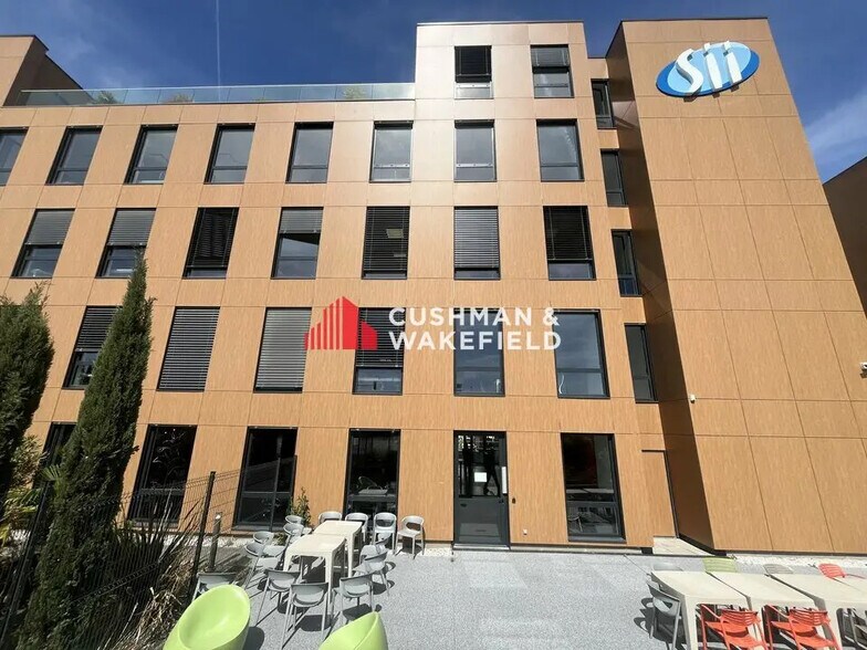 Bureau dans Toulouse à louer - Photo de l’immeuble – Image 3 sur 13