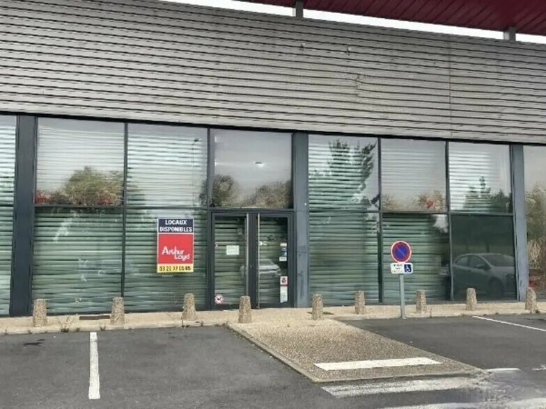 Local commercial dans Reims à louer - Photo de l’immeuble – Image 1 sur 11