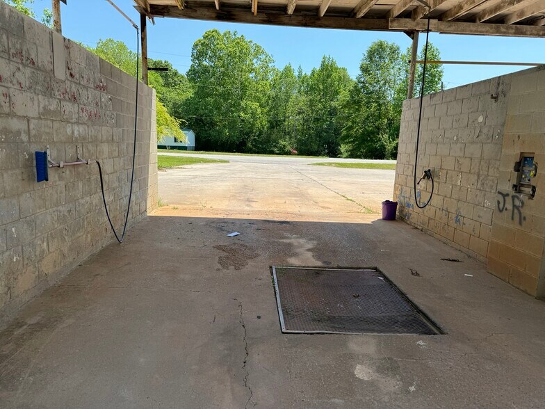 12765 Augusta Hwy, Sparta, GA à vendre - Photo de l’immeuble – Image 2 sur 5