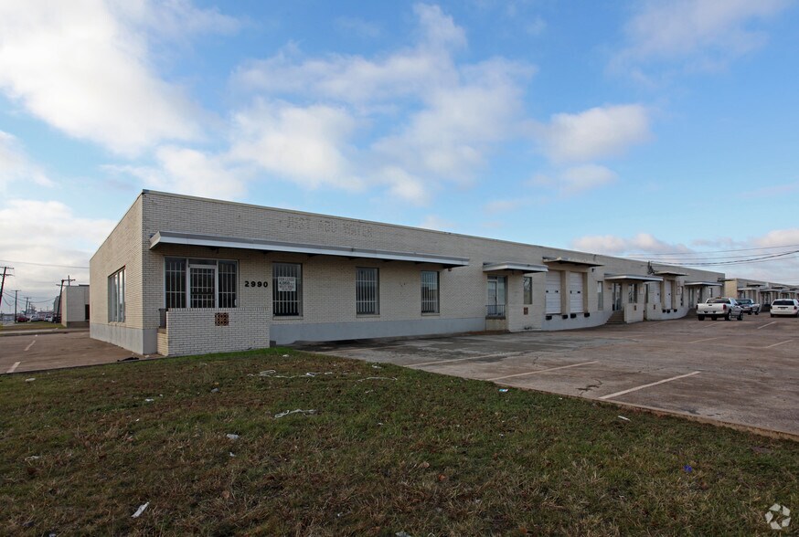 2970-2990 Congressman Ln, Dallas, TX à vendre - Photo de l’immeuble – Image 3 sur 4