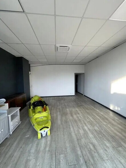 Local commercial dans Ploeren à vendre - Photo de l’immeuble – Image 2 sur 2