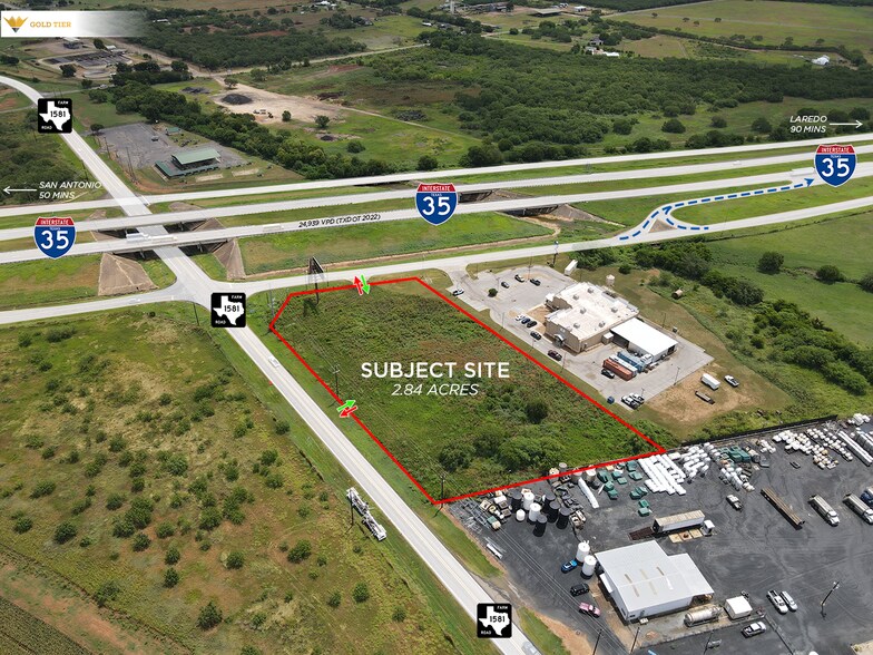 IH-35 & FM 1581, Pearsall, TX à vendre - Photo de l’immeuble – Image 3 sur 8