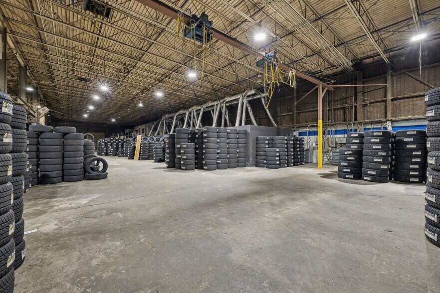 411 Industrial Dr, White House, TN à louer - Photo de l’immeuble – Image 2 sur 30