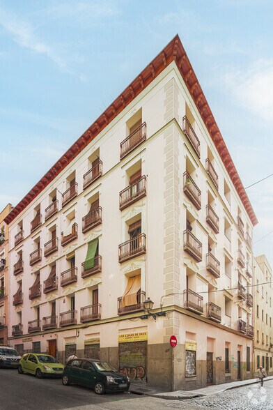 Calle de Arganzuela, 21, Madrid, Madrid à louer - Photo de l’immeuble – Image 2 sur 3
