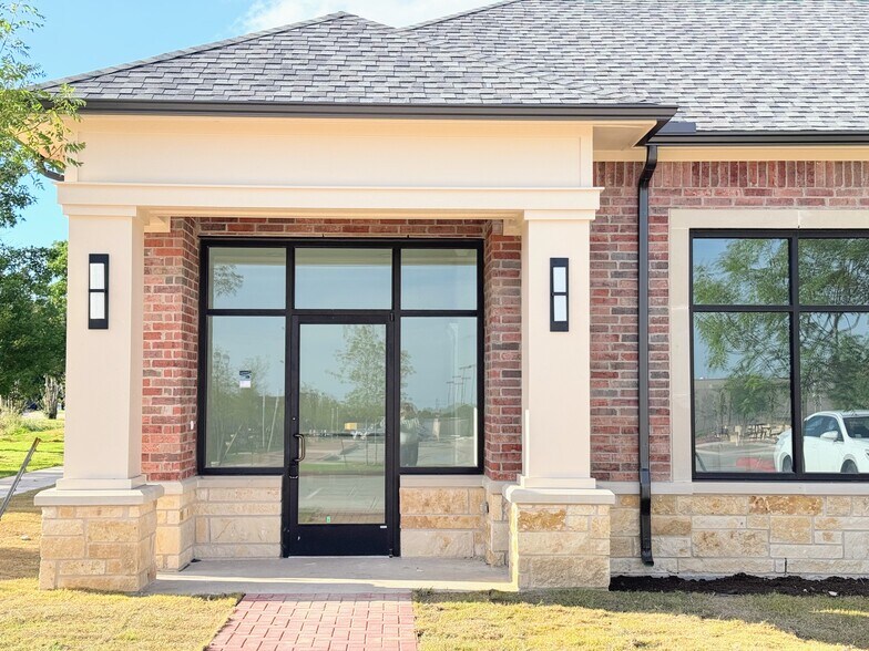 7700 Preston Rd, Frisco, TX à louer - Photo de l’immeuble – Image 3 sur 31
