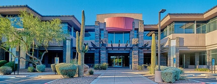 8502 E Princess Dr, Scottsdale, AZ à louer Photo de l’immeuble– Image 1 sur 1