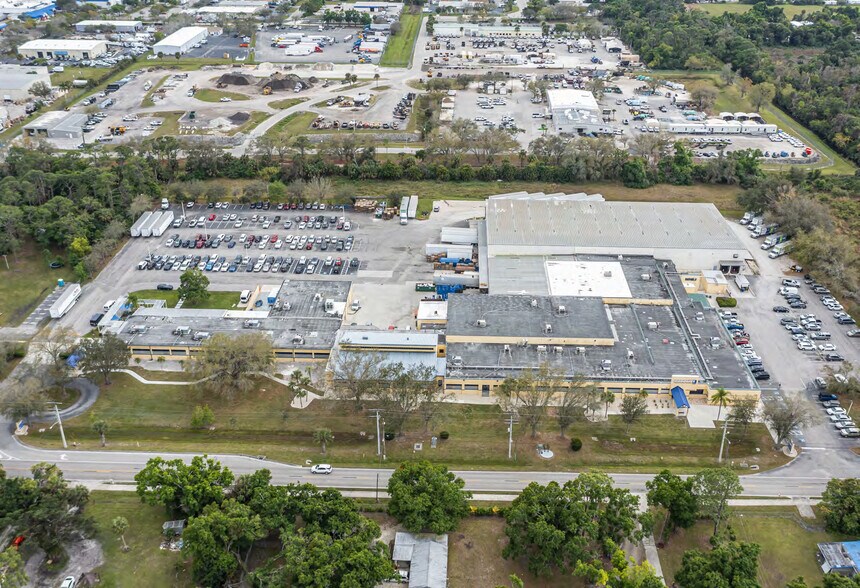 5100 Tice St, Fort Myers, FL à vendre - Photo de l’immeuble – Image 1 sur 6