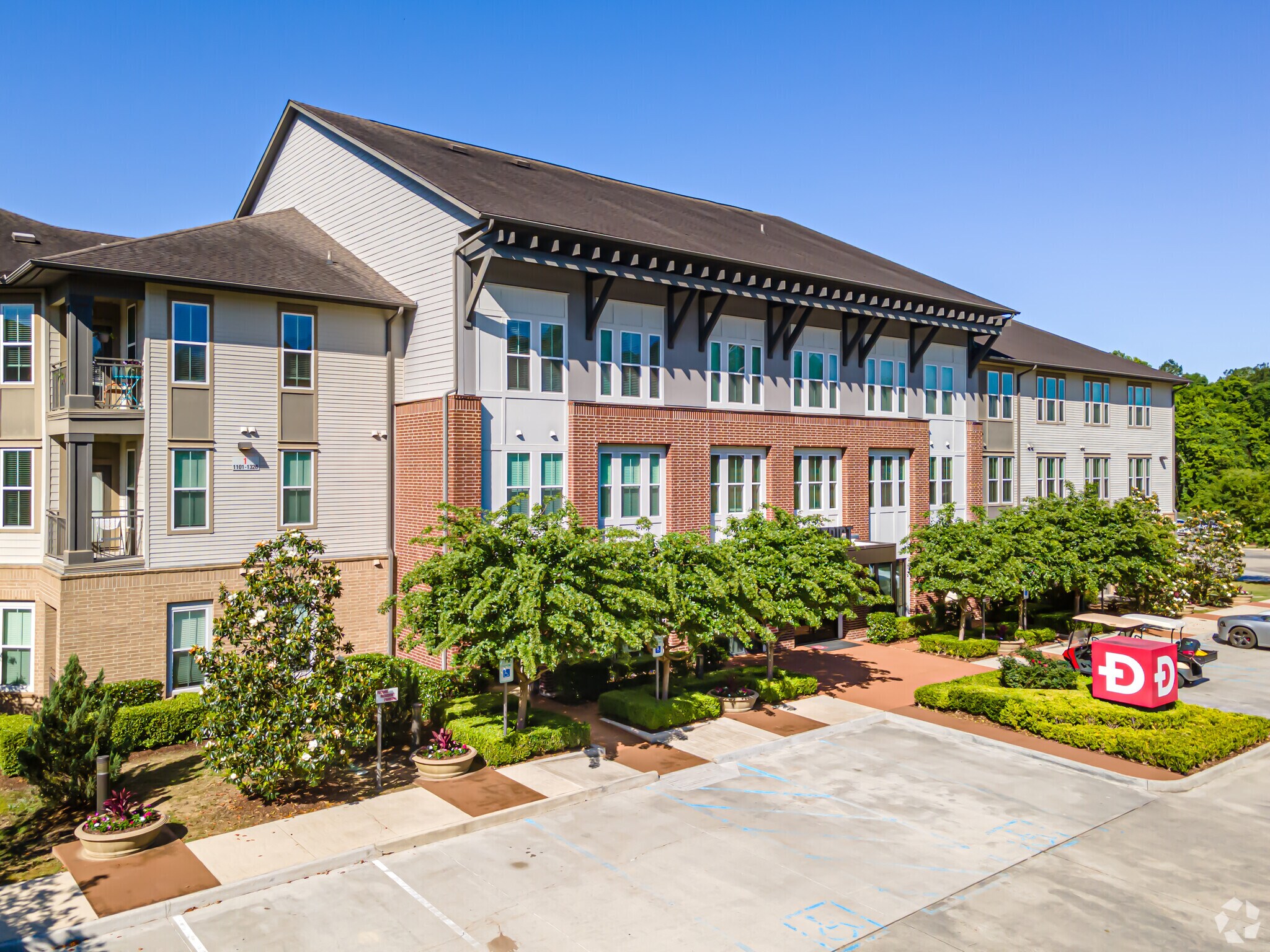 5500 Perkins Rd, Baton Rouge, LA à vendre Photo principale– Image 1 sur 15