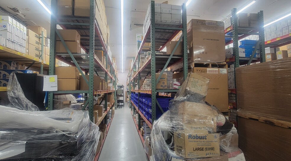 770 Rockaway Pky, Brooklyn, NY à vendre - Photo de l’immeuble – Image 3 sur 5