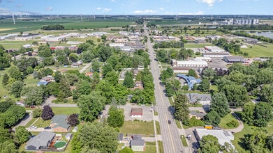 725 E Center St, Ithaca, MI - VUE AÉRIENNE vue de carte - Image1