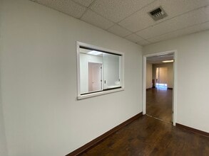 12521 Nacogdoches Rd, San Antonio, TX à louer Photo intérieure– Image 2 sur 22