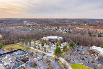 16 Campus Blvd, Newtown Square, PA - VUE AÉRIENNE  vue de carte