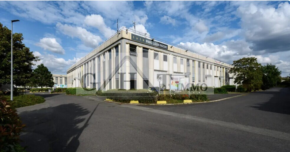 Industriel/Logistique dans Gennevilliers à louer - Photo de l’immeuble – Image 1 sur 3