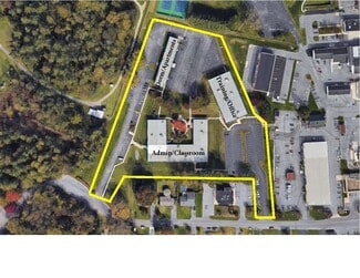 Plus de détails pour Education, Office and Dorm Buildings – à vendre, Hagerstown, MD