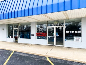 4441 N Summit St, Toledo, OH à louer Photo intérieure– Image 1 sur 8