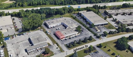 N8W22520 Johnson Dr, Waukesha, WI - VUE AÉRIENNE vue de carte - Image1