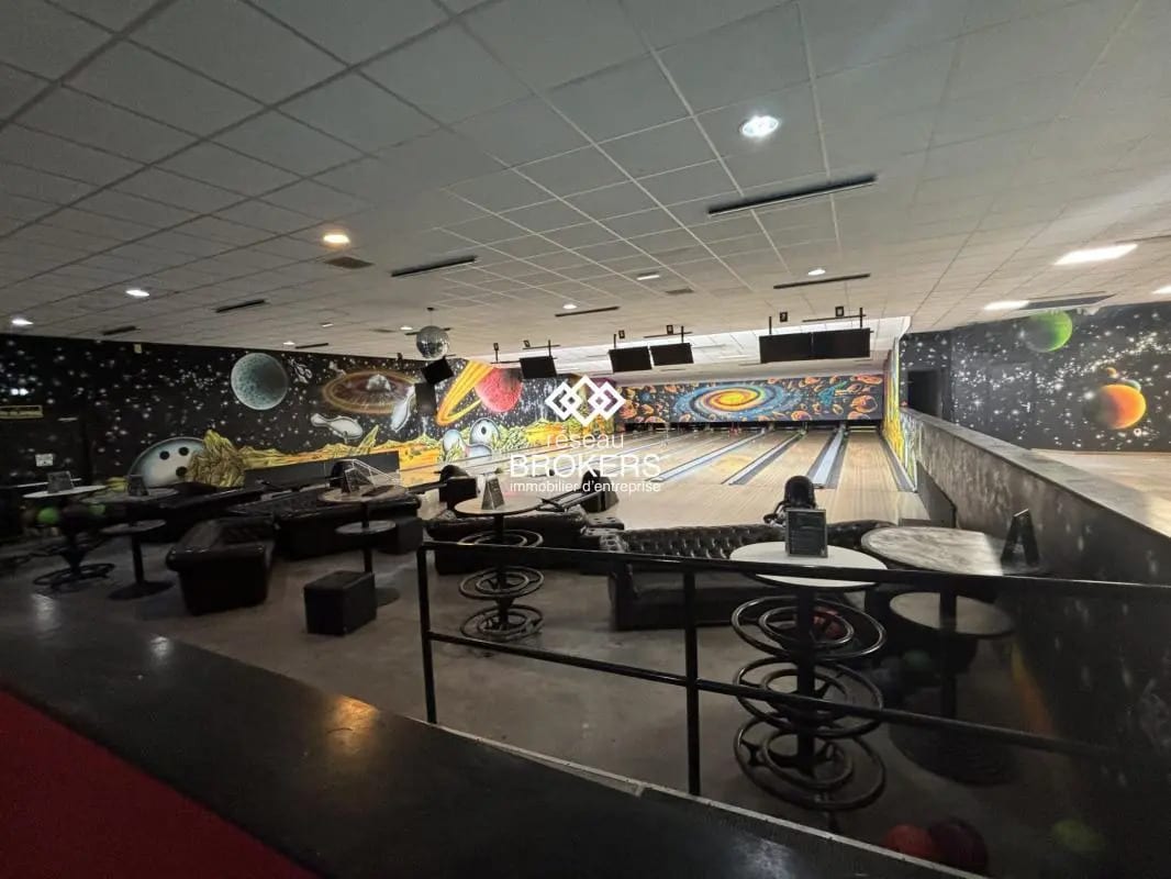 Local d'activités dans Les Fins à vendre Photo de l’immeuble– Image 1 sur 7