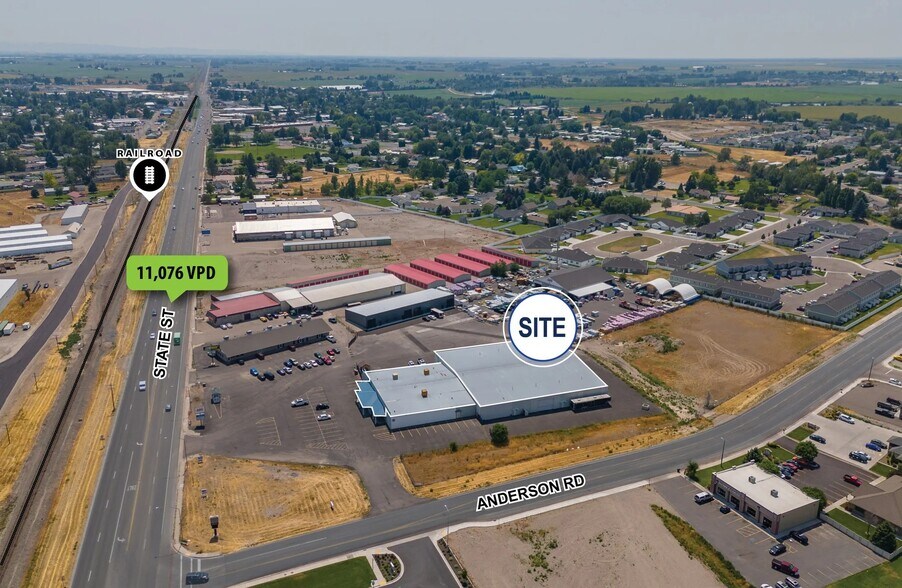 580 N State St, Shelley, ID à louer - Aérien – Image 3 sur 9