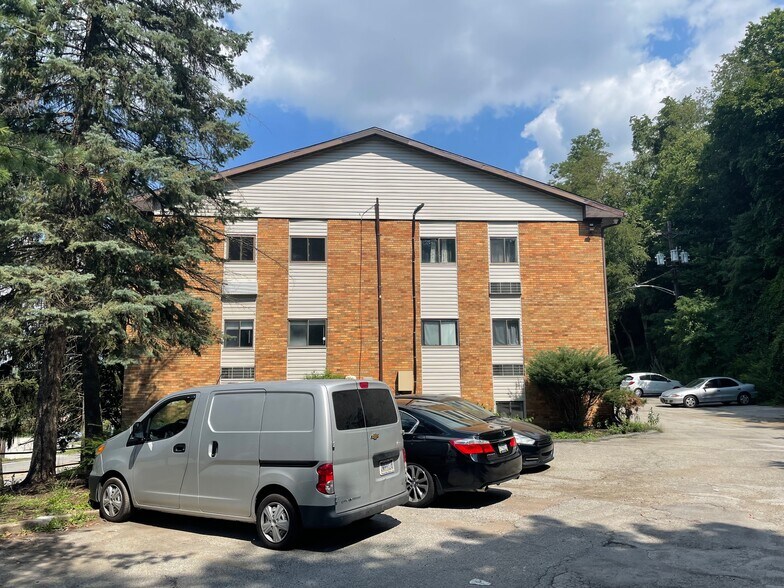 920 E Pittsburgh McKeesport Blvd, North Versailles, PA à vendre - Photo de l’immeuble – Image 3 sur 6