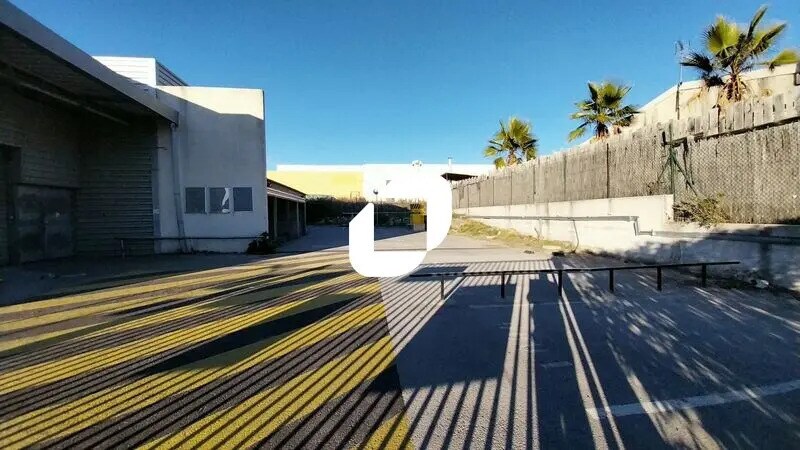 Local d’activités dans Vendargues à louer - Photo de l’immeuble – Image 2 sur 8