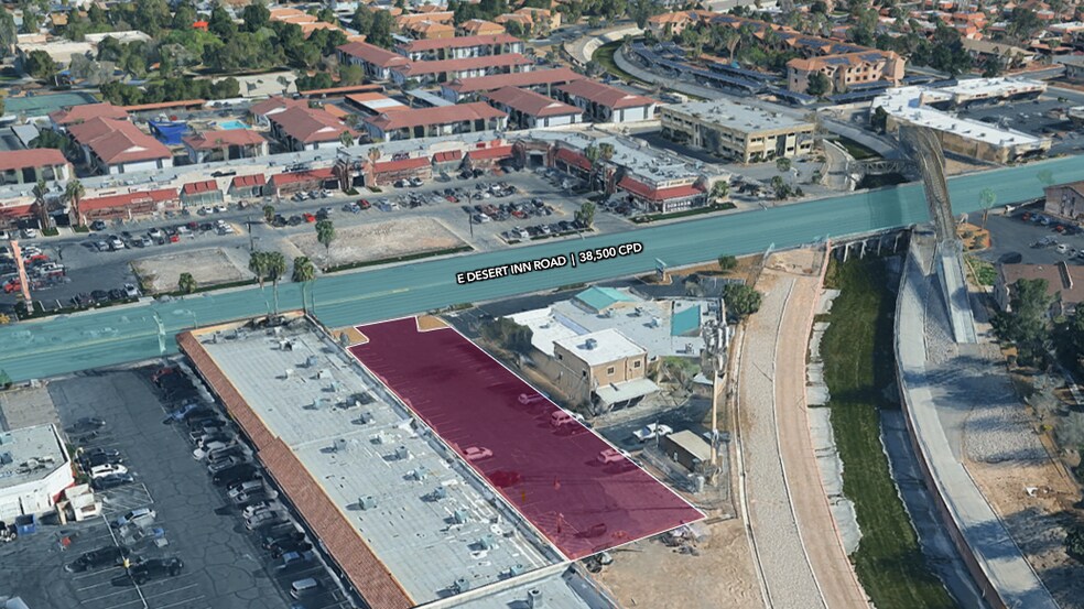 3055 E Desert Inn Rd, Las Vegas, NV à vendre - Photo de l’immeuble – Image 3 sur 3