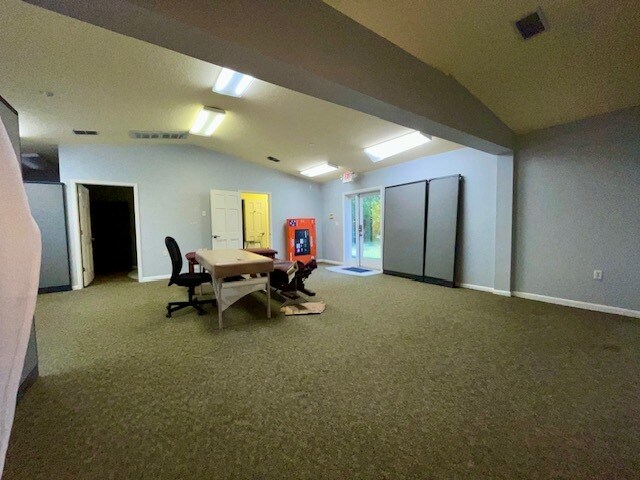 13301 Orange Grove Dr, Tampa, FL à louer - Photo intérieure – Image 3 sur 11